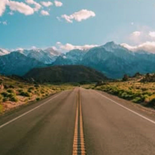 Dreamy Country Roads┃ Handcrafted Artisan Perfume